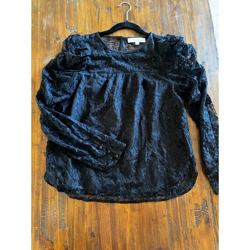 LOFT Puff Sleeve Lace Blouse  XS
